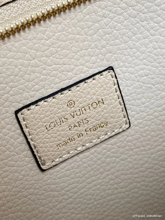 Official oldcobbler LOUIS VUITTON POUCH 26 TOILETRY 0805